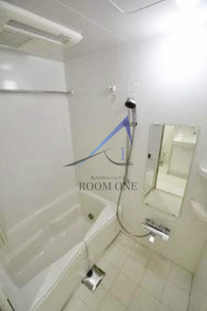 Luxe Yotsuyaの浴室|お風呂です。