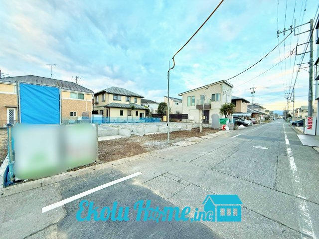 青梅市今寺4丁目　全3棟　１号棟の前面道路含む現地写真|2026年2月　撮影