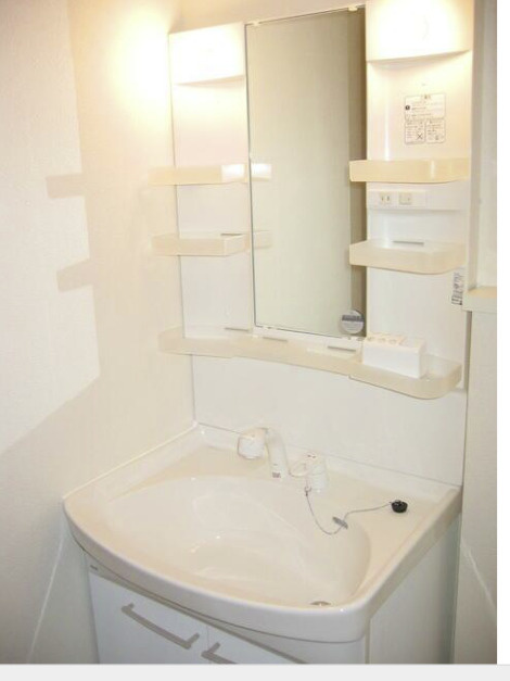 サンハイツ・アイの洗面所