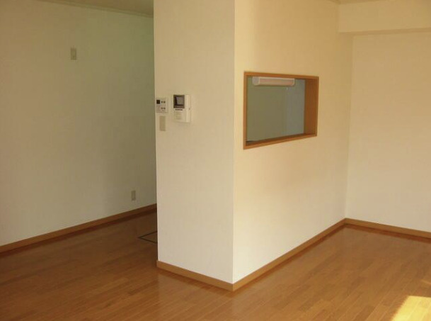 サンハイツ・アイの居間・リビング