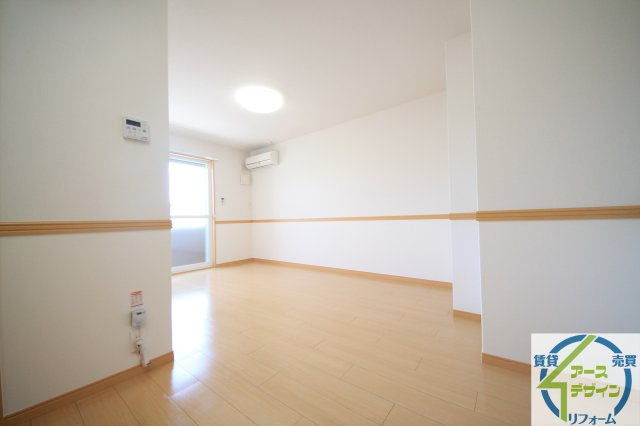 ユーヴィレッジの居間・リビング|※類似写真