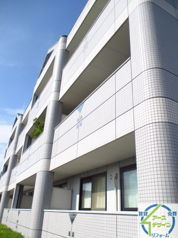 ハッピースリーヒルズの外観