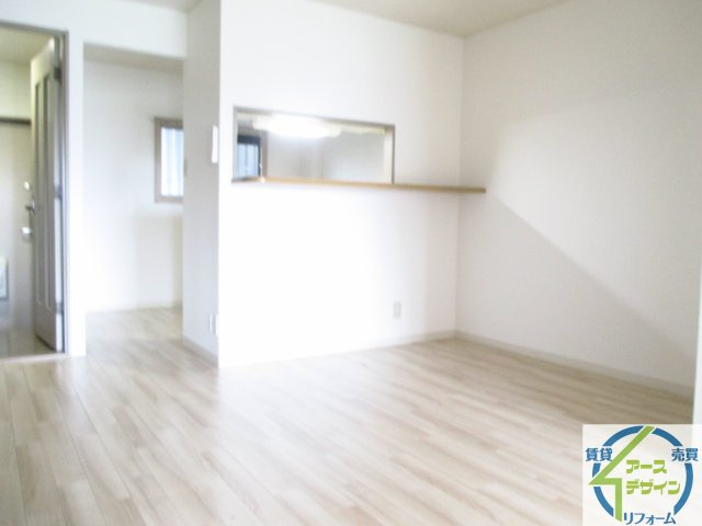 ハッピースリーヒルズの居間・リビング|※類似部屋