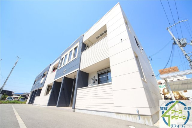 メゾン　アイリスの外観