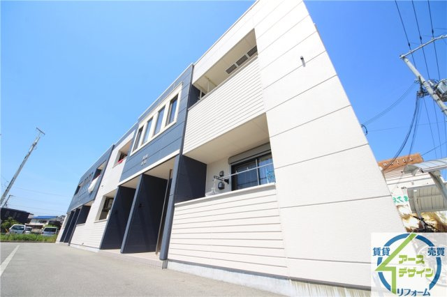 メゾン　アイリスの外観