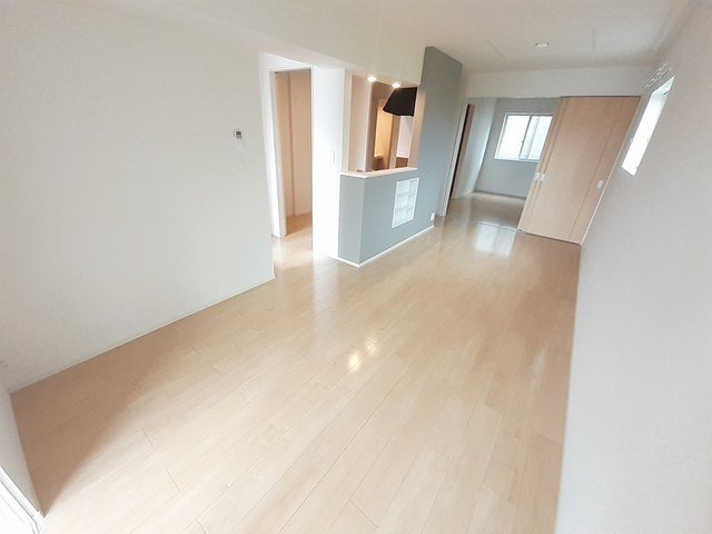 ノーヴァ　ＥＡＳＴの居間・リビング|使いやすい居間です