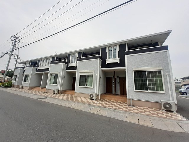 ウィステリア　ヴィラⅢ