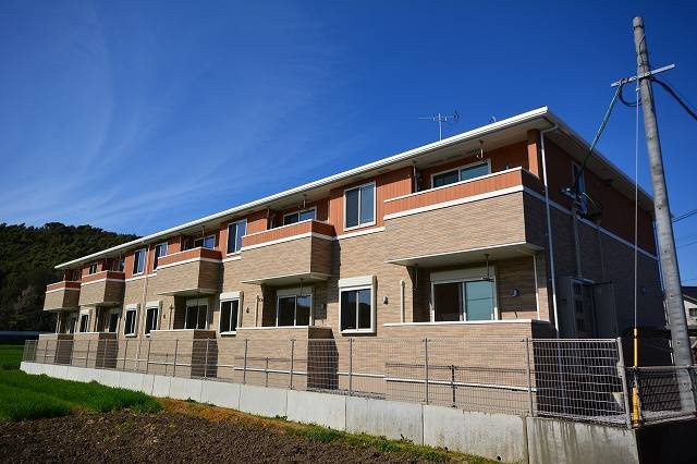 グレイス　カトレアの外観|外観は落ち着いています