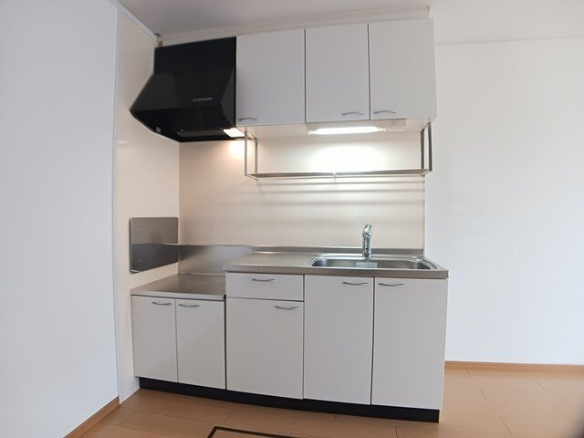 ひまわりハウス武井壱番館のキッチン|使いやすいキッチンです