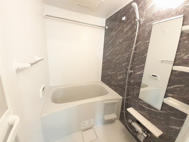 エクセラン　依井　Ａの浴室|日々の疲れを癒すお風呂付です