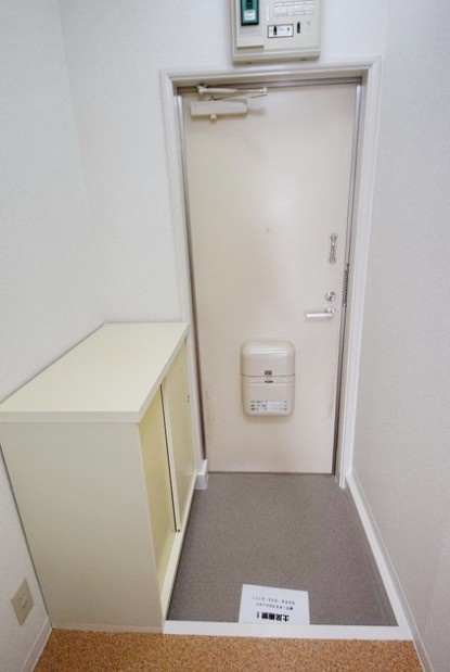 メゾンビガの玄関