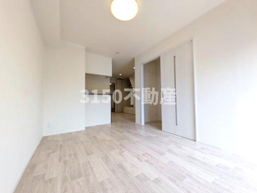 ユアメゾン本荘の居間・リビング