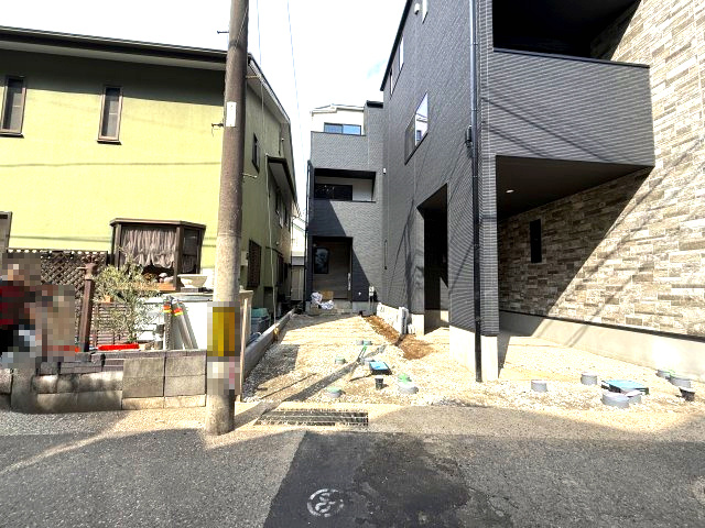 3階建　4LDK カースペース　駅まで平坦の外観|外観