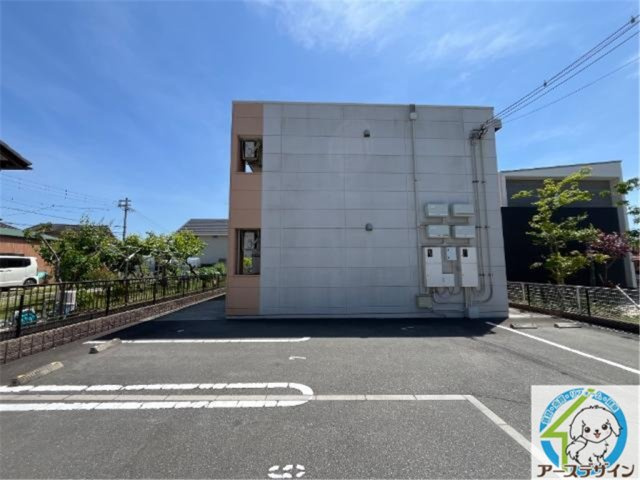 トゥルーハート・ナカツの駐車場