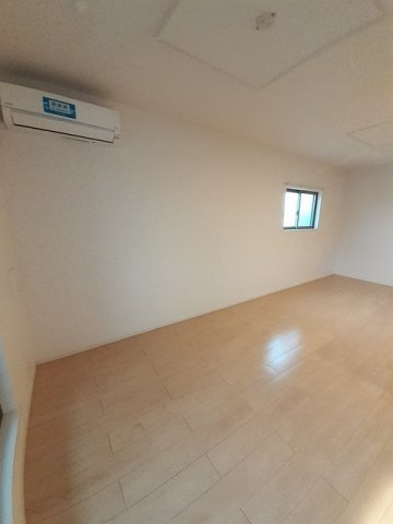 サンセール大刀洗Ｂの居間・リビング|こちらのリビングで趣味の時間をお楽しみください