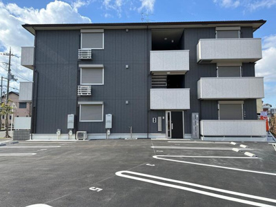 【駐車場】 | イルミナーレⅡ