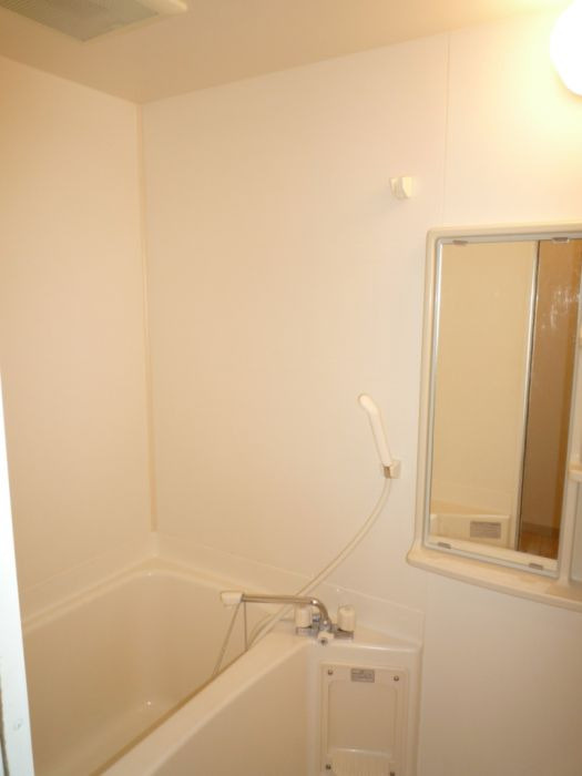 グランシャリオ住吉の浴室