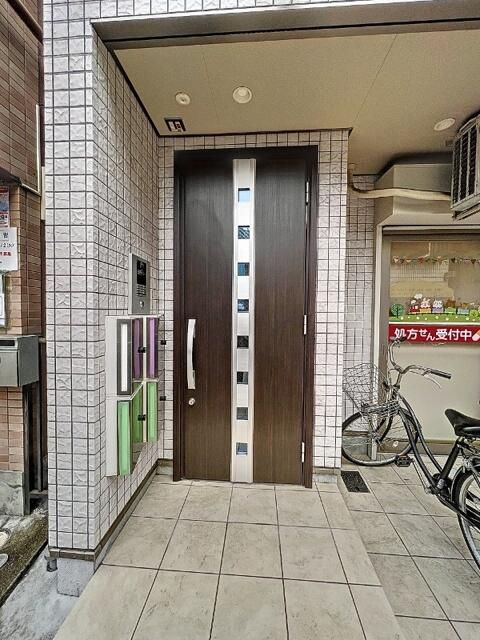 カーサ入谷（Ⅱ）のエントランス