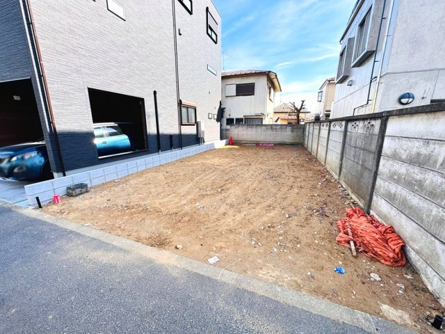 【前面道路含む現地写真】 | 板橋区赤塚6丁目　建築条件無売地　全1区画　（成増店） | 都心部へ好アクセス　豊かな住環境