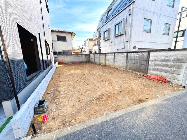 【前面道路含む現地写真】 | 板橋区赤塚6丁目　建築条件無売地　全1区画　（成増店） | 自然環境と調和した良好な住環境
