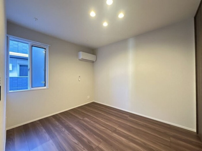 【洋室】 | TORISIASメソン | 北側洋室