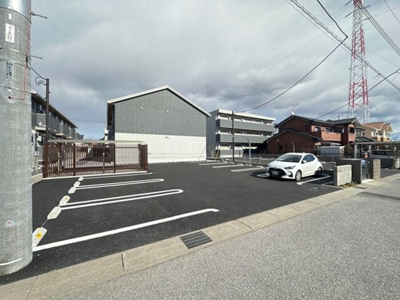 【駐車場】 | TORISIASメソン | 駐車場