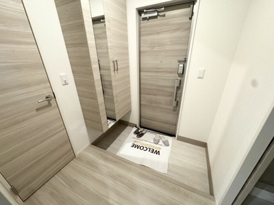 【玄関】 | TORISIAS東今泉 | 玄関