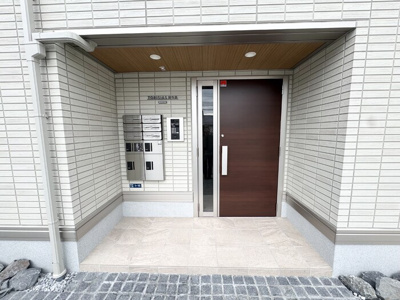 【エントランス】 | TORISIAS東今泉 | エントランス