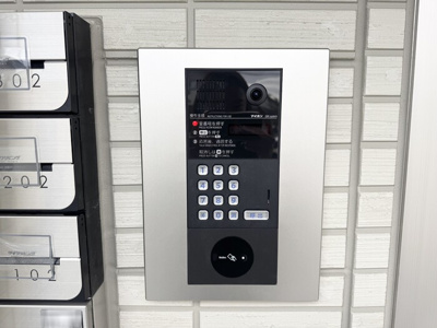 【セキュリティ】 | TORISIAS東今泉 | オートロック