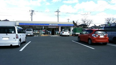 【駐車場】 | ソフィア桜 Ｂ | ローソン宇都宮清原台五丁目店（327ｍ）