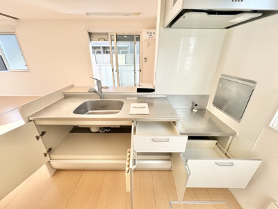 【キッチン】 | ハーベストコート Ｂ | キッチンの収納