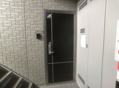 【玄関】 | ラピタ | 玄関