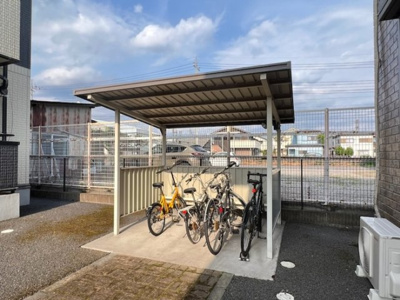 【その他共用部分】 | リビングタウン横田新町 Ａ | 駐輪場