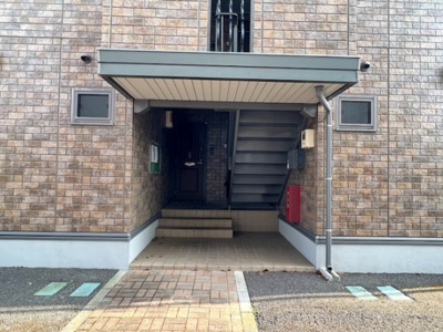 【エントランス】 | リビングタウン横田新町 Ａ | エントランス