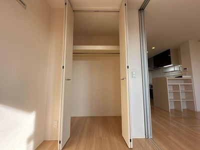 【収納】 | ロイヤルテラス Ａ | クローゼット