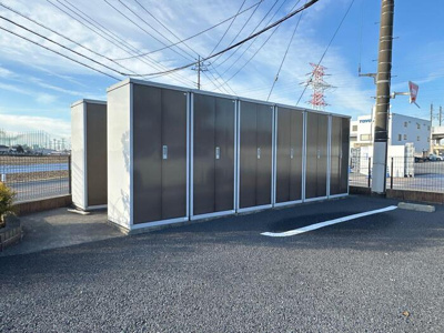 【駐車場】 | ロイヤルテラス Ａ | 物置