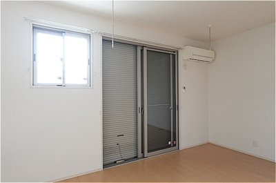 【居間・リビング】 | クレール シャンブル Ⅱ | シャッター雨戸