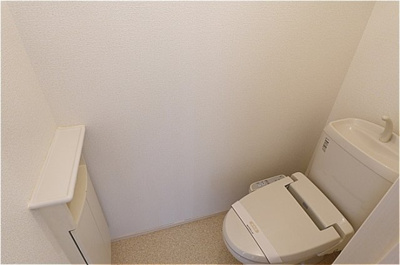 【トイレ】 | クレール シャンブル Ⅱ | 温水洗浄暖房便座のトイレ