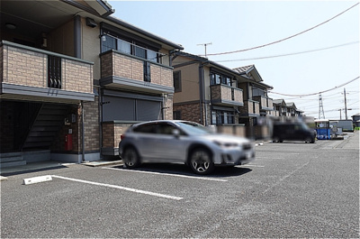 【駐車場】 | スクウェア･ヒル Ａ | 駐車場