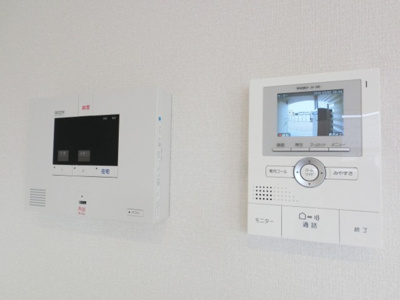 【セキュリティ】 | セジュール桜 | ＳＥＣＯＭと録画機能付カラーモニターインターホン