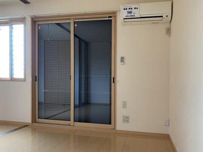 【居間・リビング】 | ニュービラーズ | シャッター雨戸