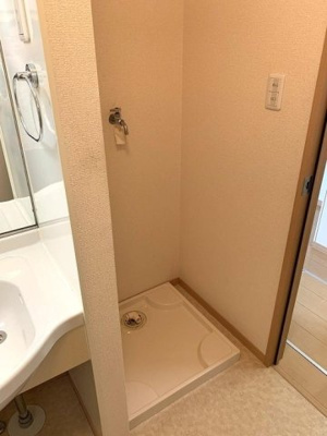 【設備】 | ニュービラーズ | 室内洗濯機置場