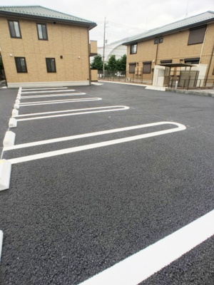 【駐車場】 | ミルフルールＭ | 駐車場