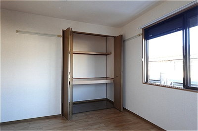 【洋室】 | ネオ・アヴァンセ五代 伍番館 | 洋室・収納