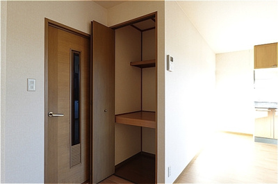 【収納】 | ネオ・アヴァンセ五代 伍番館 | ＬＤＫ・収納