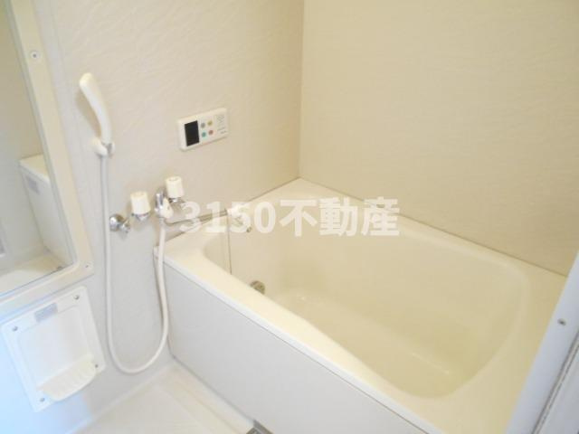 メゾンソルトヴァリーの浴室