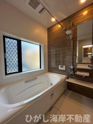 茅ヶ崎市赤羽根　　中古戸建の浴室|新規リフォーム完了！　浴室乾燥機付きユニットバス