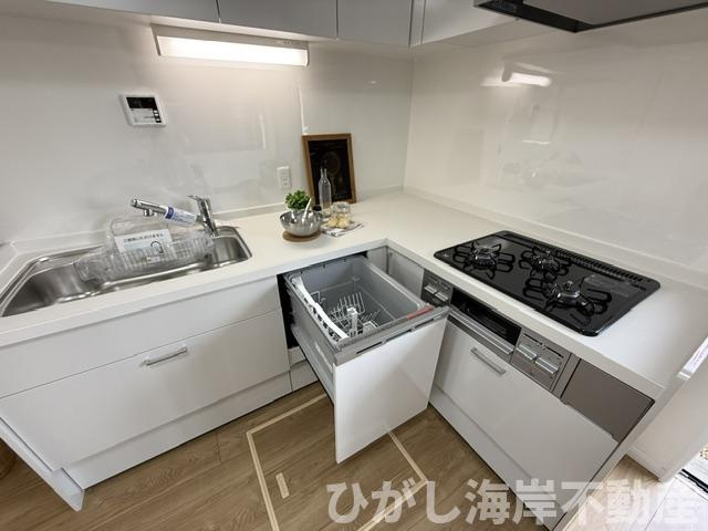 茅ヶ崎市室田２丁目　中古戸建のキッチン|新規リフォーム完了！　キッチンスペース