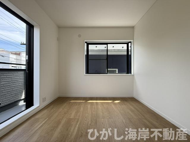 茅ヶ崎市室田２丁目　中古戸建の洋室|新規リフォーム完了！　5帖　洋室