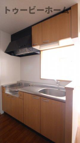 フェリーチェのキッチン|コンパクトなキッチンで掃除もラクラク